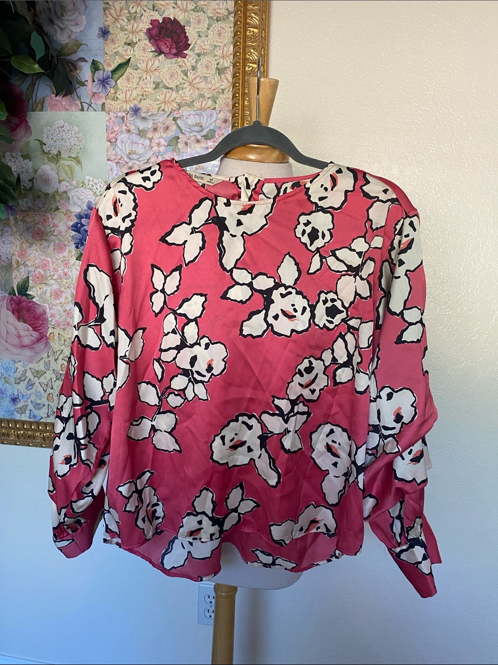 Zara Pink Floral Long-Sleeve Blouse